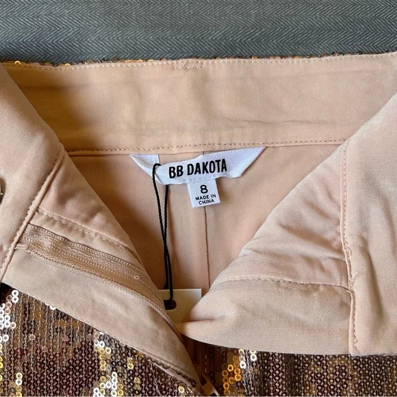 🆕 BB Dakota Rose Gold Sequin Mini Skirt - Picture 8 of 13